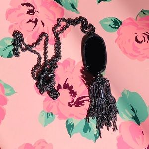 🖤 black Kendra Scott “Rayne” necklace 🖤